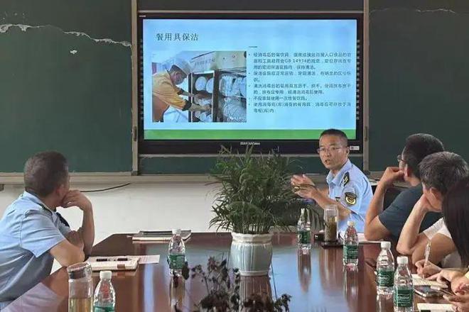 【基层动态】停前所组织开展学校食堂餐饮具清洗消毒培训(图2)