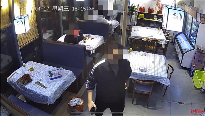 男子加班前外出吃饭猝死未被认定工伤供职公司称与其无法律关系家属：将申请行政复议(图4)